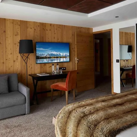Daria-i Nor By Les Etincelles Hotel 5*