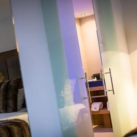 Daria-i Nor By Les Etincelles 5* Альп-д'Юэз