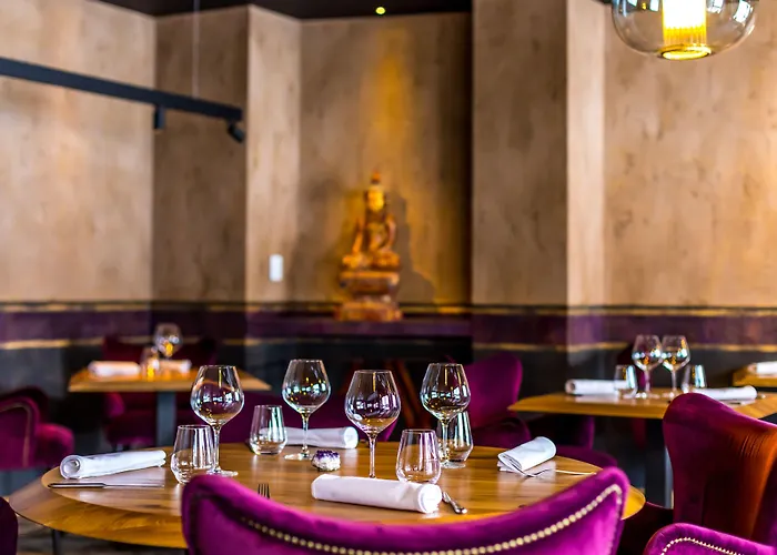 Daria-i Nor By Les Etincelles Alpe d'Huez